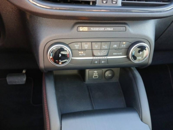 Photo 11 du bon plan FORD Kuga 2.5 Duratec 190ch FHEV E85 ST-Line X BVA occasion à 30000 €