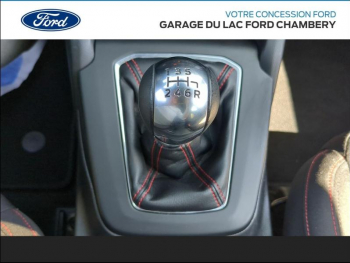 Photo 20 du bon plan FORD Focus 1.0 Flexifuel mHEV 125ch ST-Line Design occasion à 23990 €