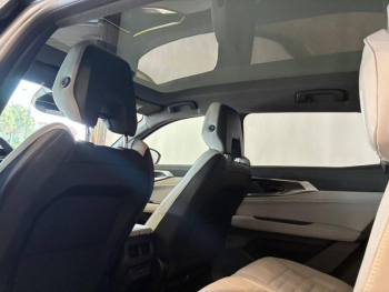 Photo 10 du bon plan RENAULT Espace 1.2 E-Tech full hybrid 200ch Iconic 7 places - 24 occasion à 39490 €