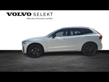 Photo 2 du bon plan VOLVO XC60 T6 Hybride Rechargeable 350ch Black Edition Geartronic 8 AWD occasion à 80500 €