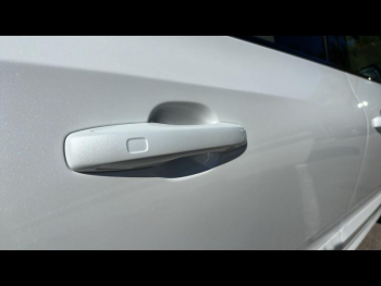 Photo 11 du bon plan VOLVO XC60 T6 Hybride Rechargeable 350ch Black Edition Geartronic 8 AWD occasion à 80500 €