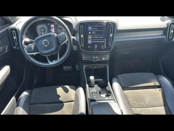 Photo 4 du bon plan VOLVO XC40 D4 AdBlue AWD 190ch R-Design Geartronic 8 occasion à 24900 €