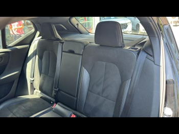 Photo 6 du bon plan VOLVO XC40 D4 AdBlue AWD 190ch R-Design Geartronic 8 occasion à 24900 €