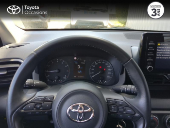 Photo 13 du bon plan TOYOTA Yaris 70 VVT-i Dynamic 5p MY22 occasion à 14990 €