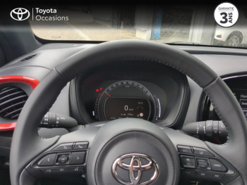 Photo 13 du bon plan TOYOTA Aygo X 1.0 VVT-i 72ch Design occasion à 14990 €