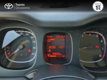 Photo 14 du bon plan FIAT Panda 1.2 8v 69ch S&S Lounge  Euro6D occasion à 7990 €