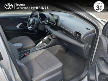 Photo 6 du bon plan TOYOTA Yaris 116h Dynamic Business 5p + Programme Beyond Zero Academy MY22 occasion à 21990 €