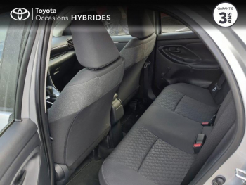 Photo 12 du bon plan TOYOTA Yaris 116h Dynamic Business 5p + Programme Beyond Zero Academy MY22 occasion à 21990 €