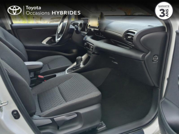 Photo 6 du bon plan TOYOTA Yaris 116h Design 5p MY22 occasion à 18390 €