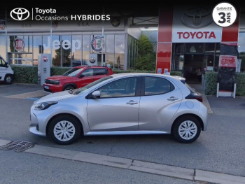 Photo 3 du bon plan TOYOTA Yaris 116h Dynamic Business 5p + Programme Beyond Zero Academy MY22 occasion à 21490 €