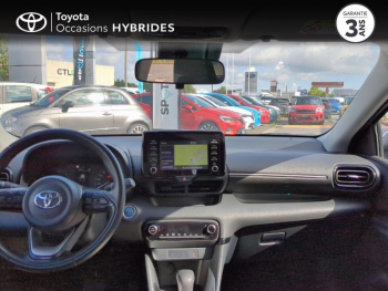 Photo 8 du bon plan TOYOTA Yaris 116h Dynamic Business 5p + Programme Beyond Zero Academy MY22 occasion à 21490 €