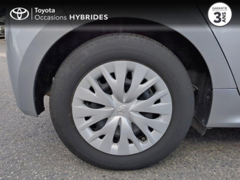 Photo 16 du bon plan TOYOTA Yaris 116h Dynamic Business 5p + Programme Beyond Zero Academy MY22 occasion à 21490 €