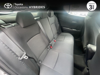 Photo 7 du bon plan TOYOTA C-HR 122h Dynamic 2WD E-CVT occasion à 16990 €