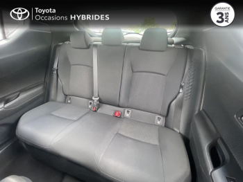 Photo 12 du bon plan TOYOTA C-HR 122h Dynamic 2WD E-CVT occasion à 16990 €