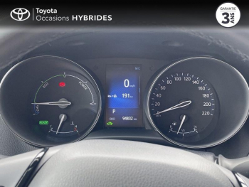 Photo 14 du bon plan TOYOTA C-HR 122h Dynamic 2WD E-CVT occasion à 16990 €