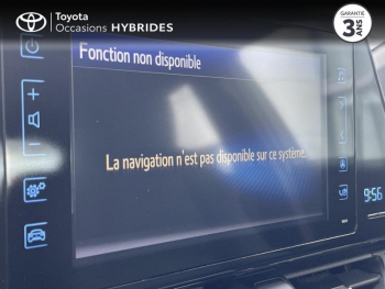 Photo 15 du bon plan TOYOTA C-HR 122h Dynamic 2WD E-CVT occasion à 16990 €