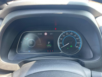 Photo 15 du bon plan NISSAN Leaf 150ch 40kWh Acenta 22 occasion à 15990 €