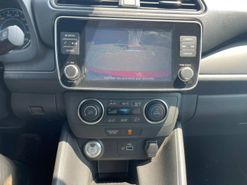 Photo 16 du bon plan NISSAN Leaf 150ch 40kWh Acenta 22 occasion à 15990 €