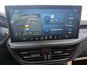 Photo 16 du bon plan FORD Kuga 2.5 Duratec 190ch FHEV E85 ST-Line X BVA occasion à 33480 €