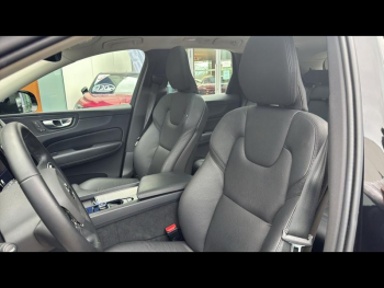 Photo 5 du bon plan VOLVO XC60 T6 AWD 253 + 145ch  Plus Style Dark Geartronic occasion à 53900 €