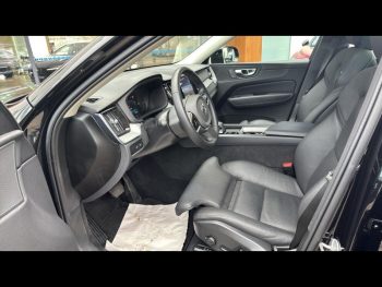 Photo 15 du bon plan VOLVO XC60 T6 AWD 253 + 145ch  Plus Style Dark Geartronic occasion à 53900 €