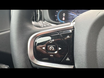 Photo 19 du bon plan VOLVO XC60 T6 AWD 253 + 145ch  Plus Style Dark Geartronic occasion à 53900 €