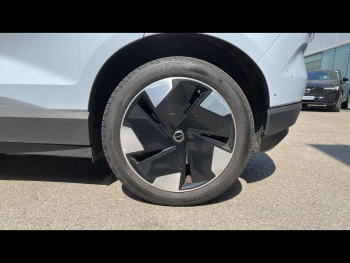 Photo 19 du bon plan VOLVO EX30 Single Extended Range 272ch Ultra occasion à 34990 €
