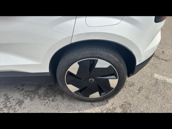 Photo 12 du bon plan VOLVO EX30 Single Extended Range 272ch Ultra occasion à 33900 €