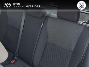 Photo 12 du bon plan TOYOTA Yaris 116h Design 5p MY22 occasion à 21990 €