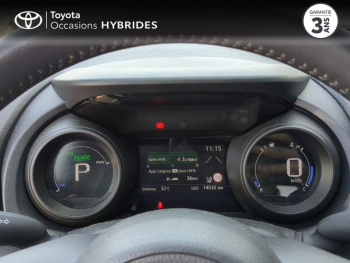 Photo 14 du bon plan TOYOTA Yaris 116h Design 5p MY22 occasion à 21990 €
