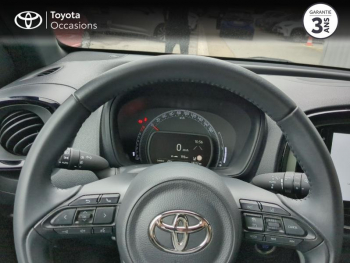 Photo 13 du bon plan TOYOTA Aygo X 1.0 VVT-i 72ch Collection occasion à 15990 €