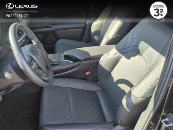 Photo 13 du bon plan LEXUS UX 250h Luxe 2WD occasion à 28990 €