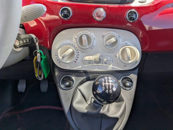 Photo 14 du bon plan FIAT 500 1.0 70ch BSG S&S Dolcevita occasion à 11400 €