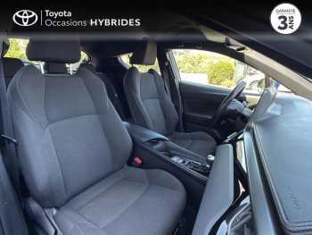 Photo 6 du bon plan TOYOTA C-HR 122h Dynamic 2WD E-CVT RC18 occasion à 16990 €
