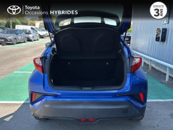 Photo 10 du bon plan TOYOTA C-HR 122h Dynamic 2WD E-CVT RC18 occasion à 16990 €