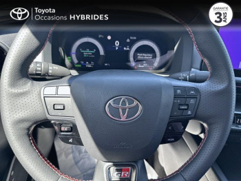 Photo 13 du bon plan TOYOTA C-HR 2.0 Hybride Rechargeable 225ch GR Sport NG23 occasion à 37490 €