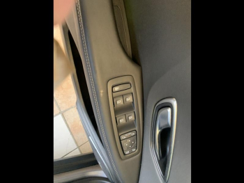 Photo 8 du bon plan RENAULT Scenic 1.6 tce 160ch energy Initiale Paris EDC occasion à 19290 €