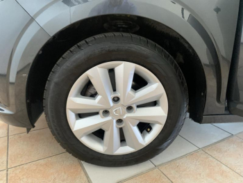 Photo 9 du bon plan DACIA Sandero 1.0 SCe 65ch Confort -22 occasion à 10890 €