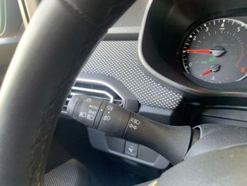 Photo 14 du bon plan DACIA Sandero 1.0 SCe 65ch Confort -22 occasion à 10890 €