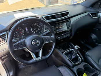 Photo 20 du bon plan NISSAN Qashqai 1.3 DIG-T 140ch Tekna+ 2019 Euro6-EVAP occasion à 15900 €