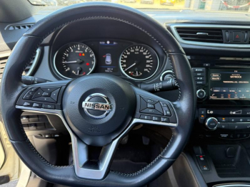Photo 25 du bon plan NISSAN Qashqai 1.3 DIG-T 140ch Tekna+ 2019 Euro6-EVAP occasion à 15900 €