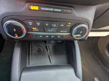 Photo 19 du bon plan FORD Kuga 2.5 Duratec 190ch FHEV E85 Vignale BVA occasion à 34880 €