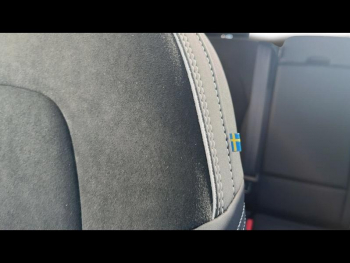 Photo 16 du bon plan VOLVO XC40 B3 163ch Ultra DCT 7 occasion à 47900 €
