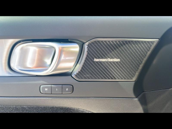 Photo 19 du bon plan VOLVO XC40 B3 163ch Ultra DCT 7 occasion à 47900 €