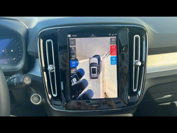 Photo 27 du bon plan VOLVO XC40 B3 163ch Ultra DCT 7 occasion à 47900 €