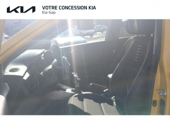 Photo 15 du bon plan KIA Rio IV Ph2 1.0 T-GDI 120ch MHEV GT-Line Premium iB occasion à 18490 €