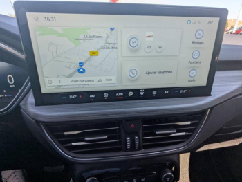 Photo 16 du bon plan FORD Kuga 2.5 Duratec 180ch Hybrid FlexiFuel Active X Powershift occasion à 37580 €