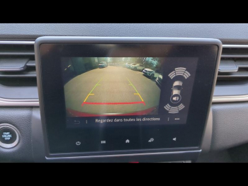 Photo 15 du bon plan RENAULT Captur 1.6 E-Tech hybride 145ch Intens -21 occasion à 17900 €
