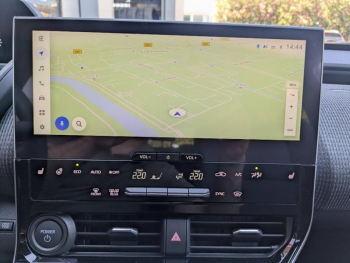 Photo 12 du bon plan TOYOTA bZ4X 204ch 11kW Origin occasion à 33990 €