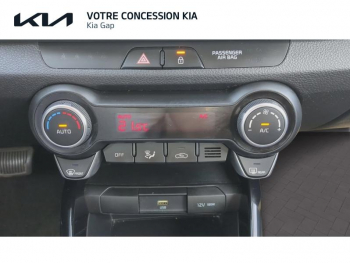 Photo 14 du bon plan KIA Stonic 1.0 T-GDi 120ch MHEV Launch Edition DCT7 occasion à 16990 €